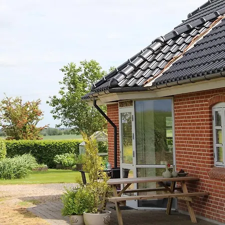 Lägenhet Skelgaard Ferielejlighed